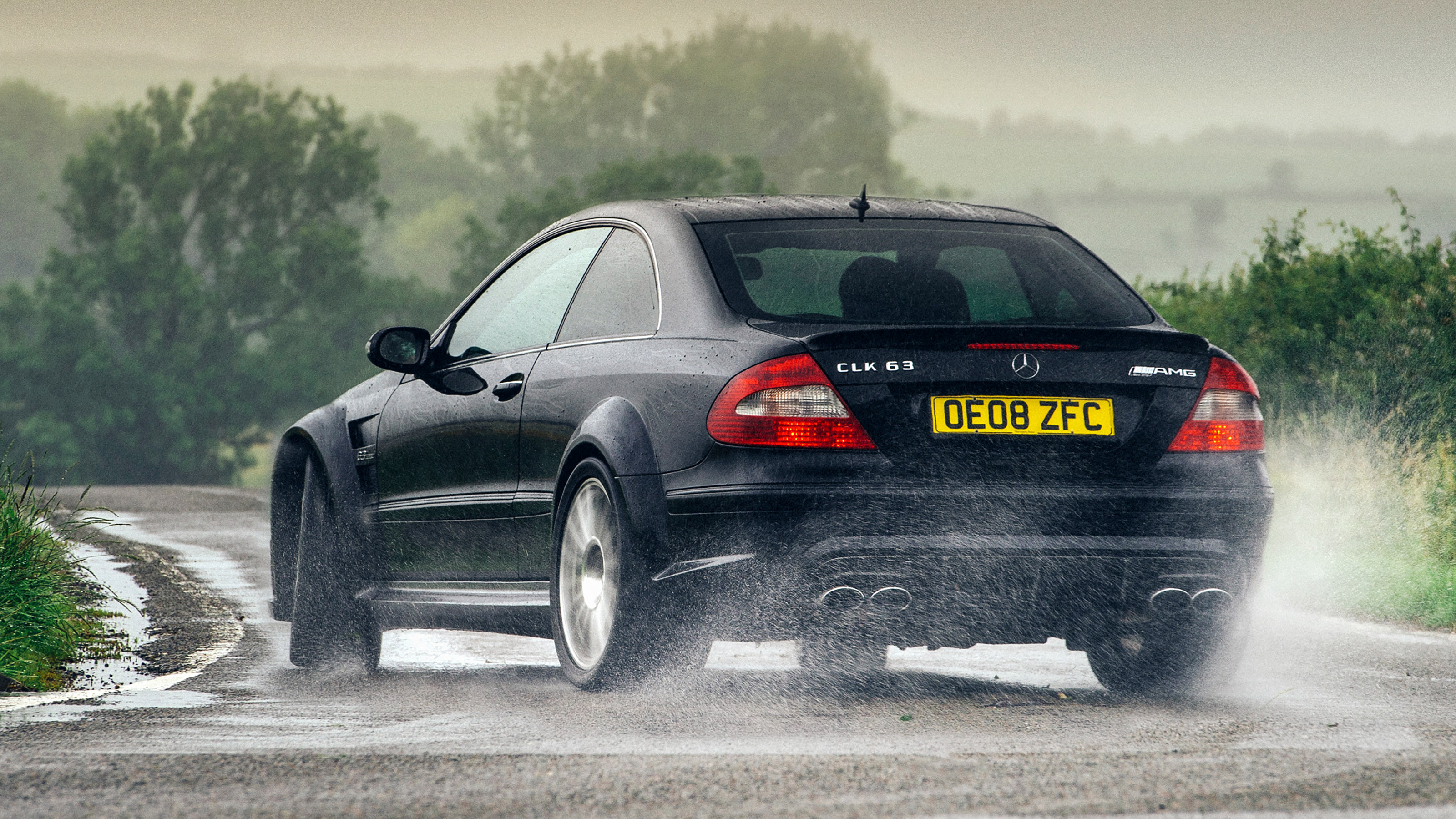 Mercedes-Benz CLK63 AMG Black Series