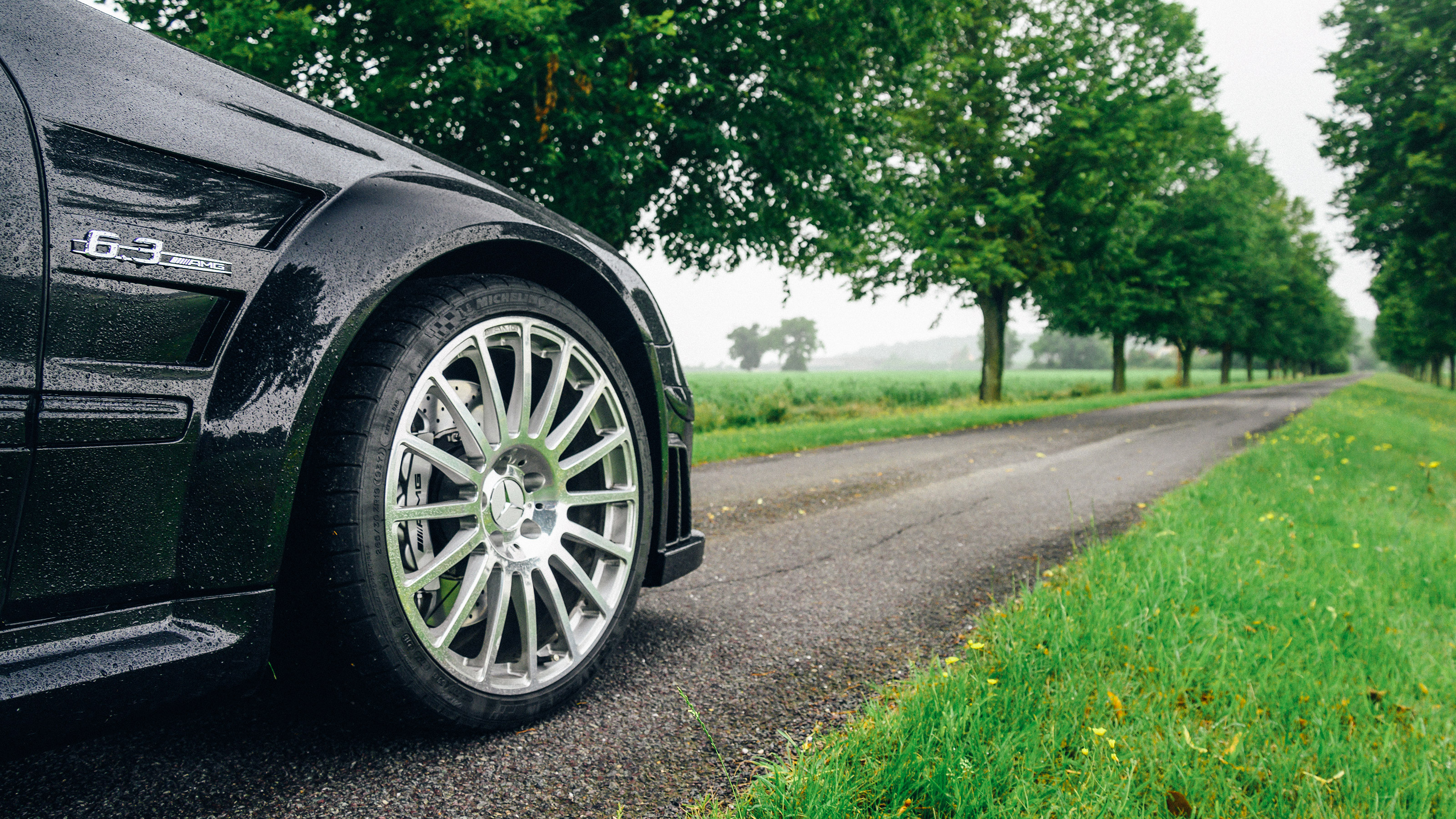 Mercedes-Benz CLK63 AMG Black Series