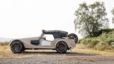 Morgan Plus Four CX-T – profile