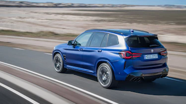 BMW X3M Competition 2022 – rear tracking