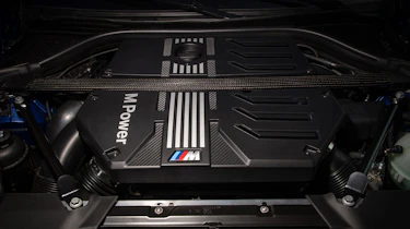 BMW X3M Competition 2022 – engine