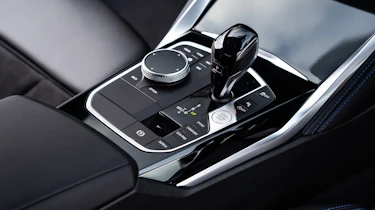 BMW 220i – selector