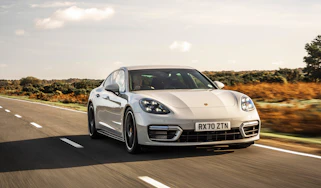 Porsche Panamera GTS – tracking