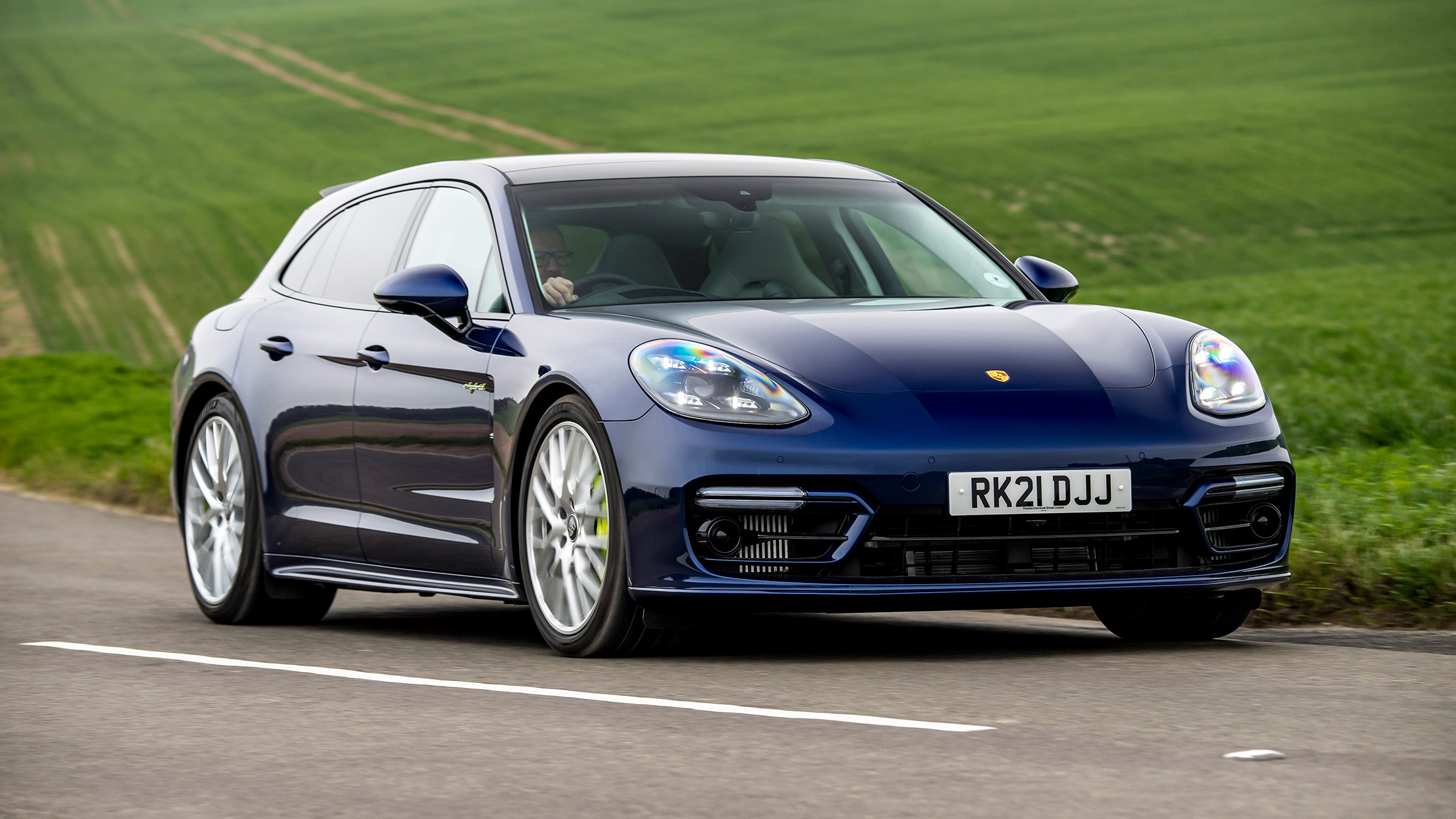 Porsche Panamera Turbo S e-hybrid – front