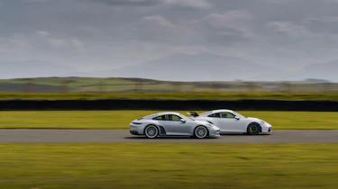 Porsche 911 GT3 (911 GB) – track