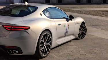 Maserati GranTurismo Trofeo – side