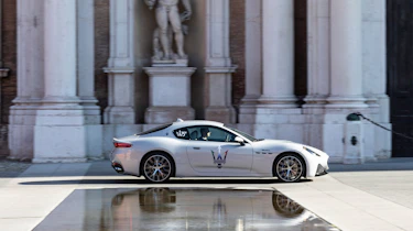 Maserati GranTurismo Trofeo – side