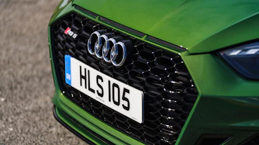 Audi RS5 SB – grille