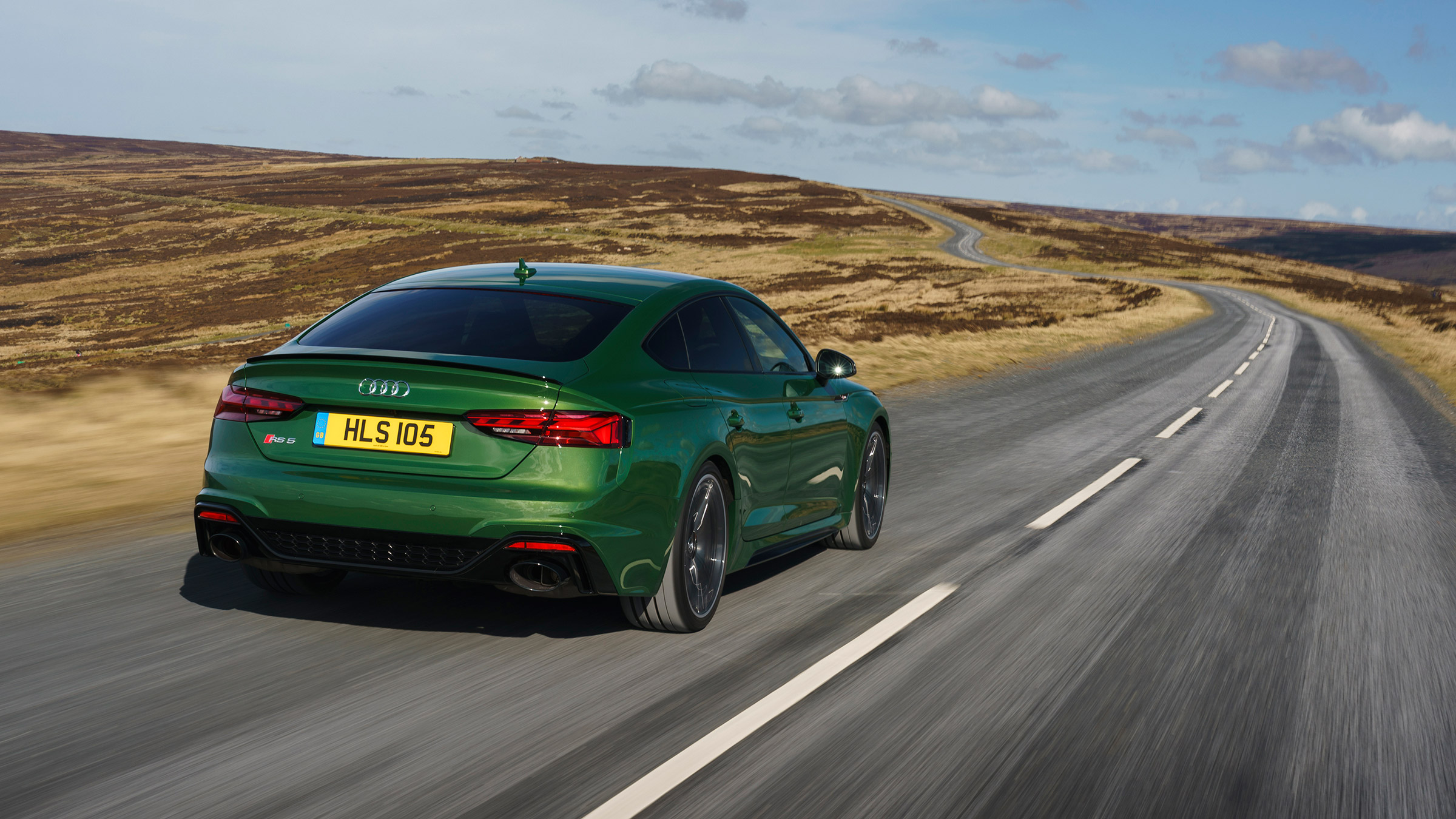 Audi RS5 SB – rear tracking