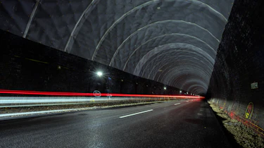 Catesby Tunnel – light show