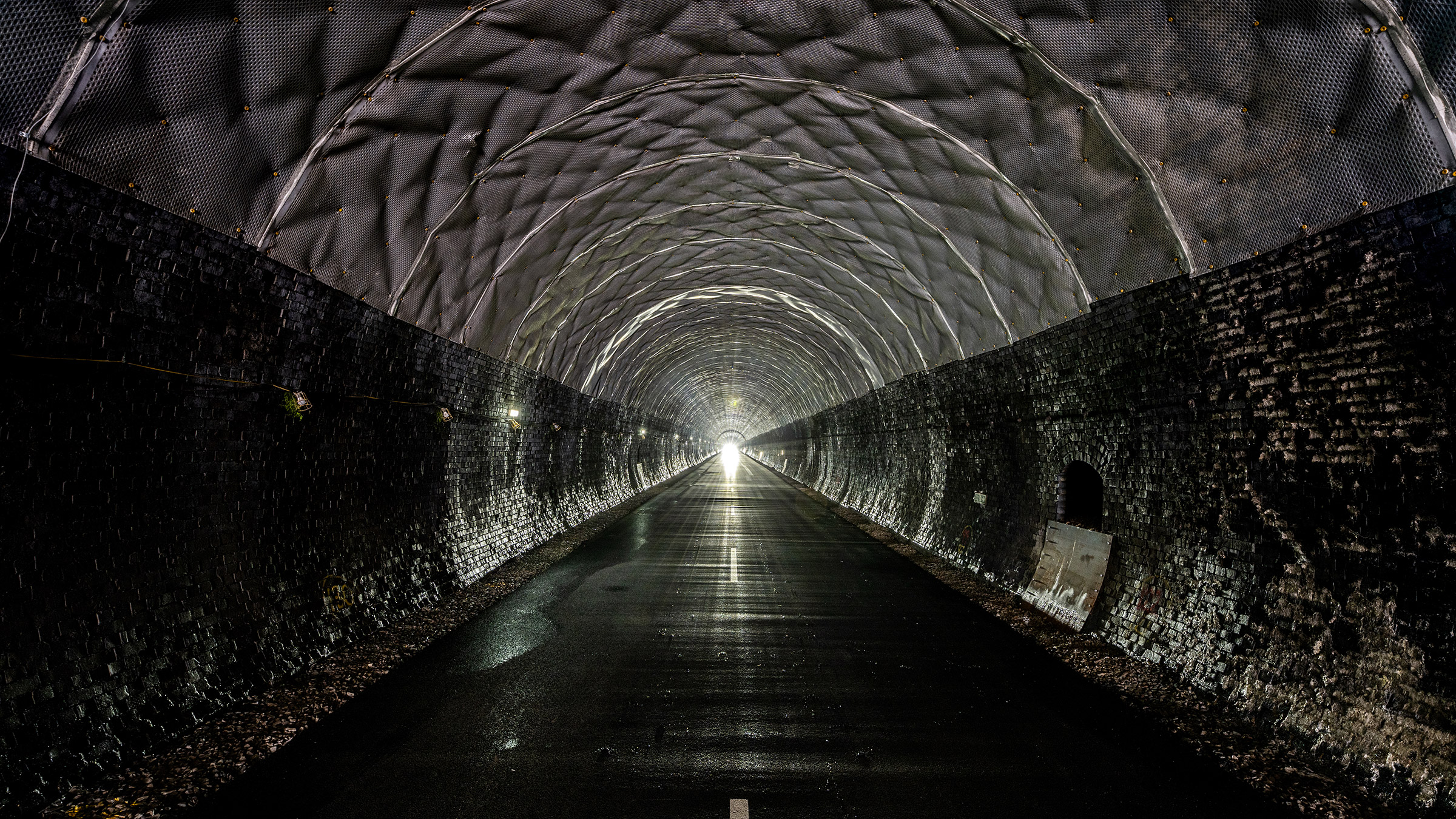 Catesby Tunnel – header