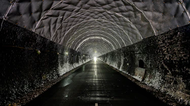 Catesby Tunnel – header