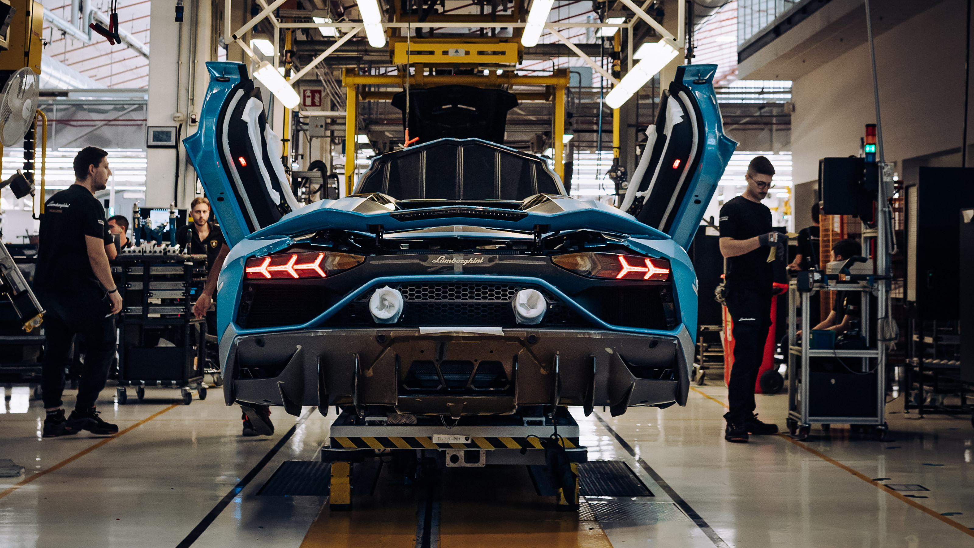 Lamborghini Aventador