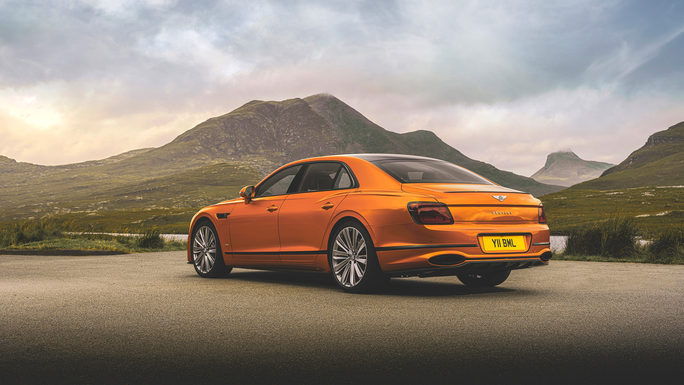 Bentley Flying Spur Speed – rear static