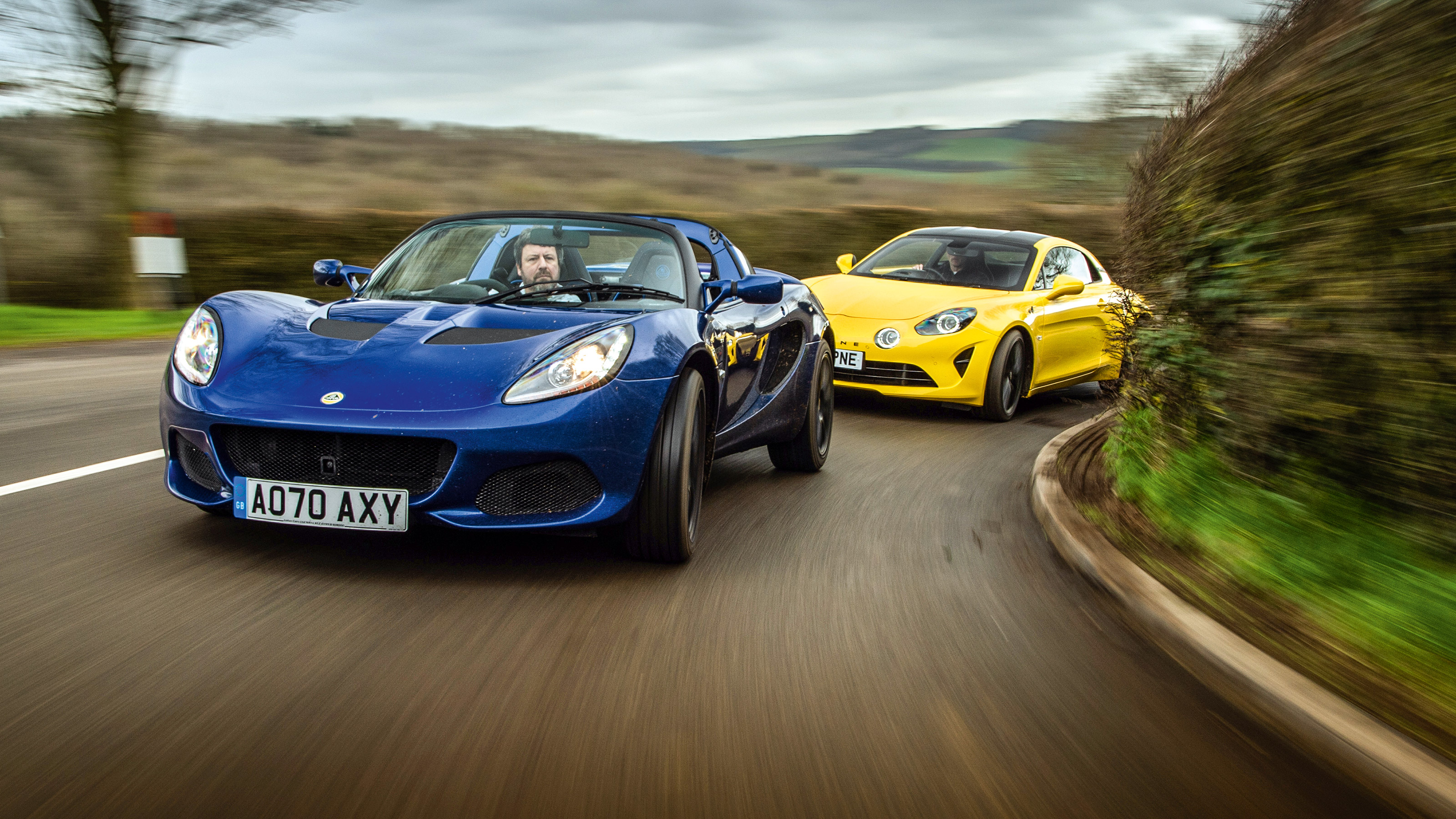 Lotus Elise v Alpine A110 v Aston Martin V12 Vantage v McLaren 720S