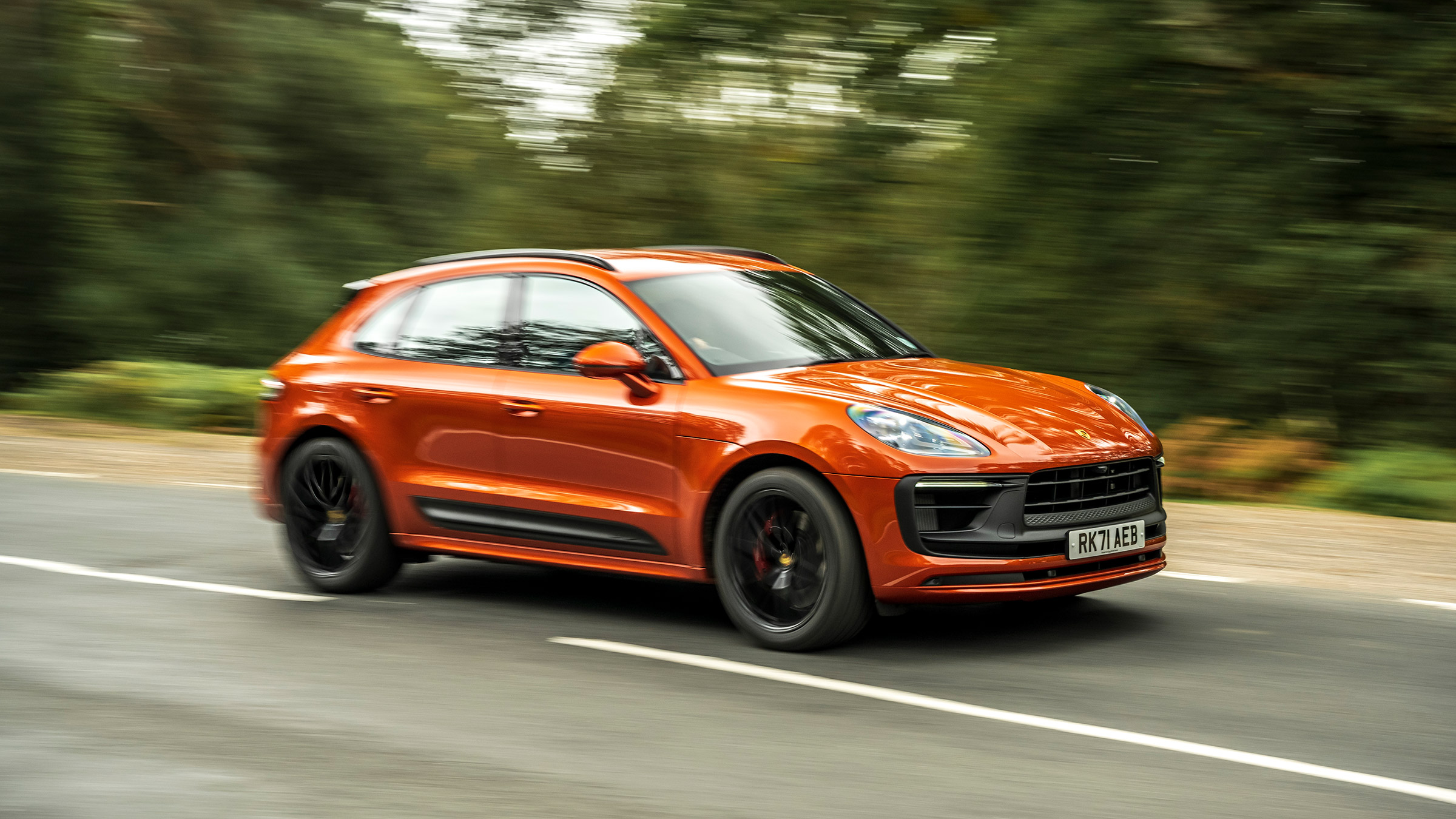 Porsche Macan GTS MY22 – pan