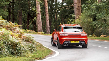 Porsche Macan GTS MY22 – rear cornernig