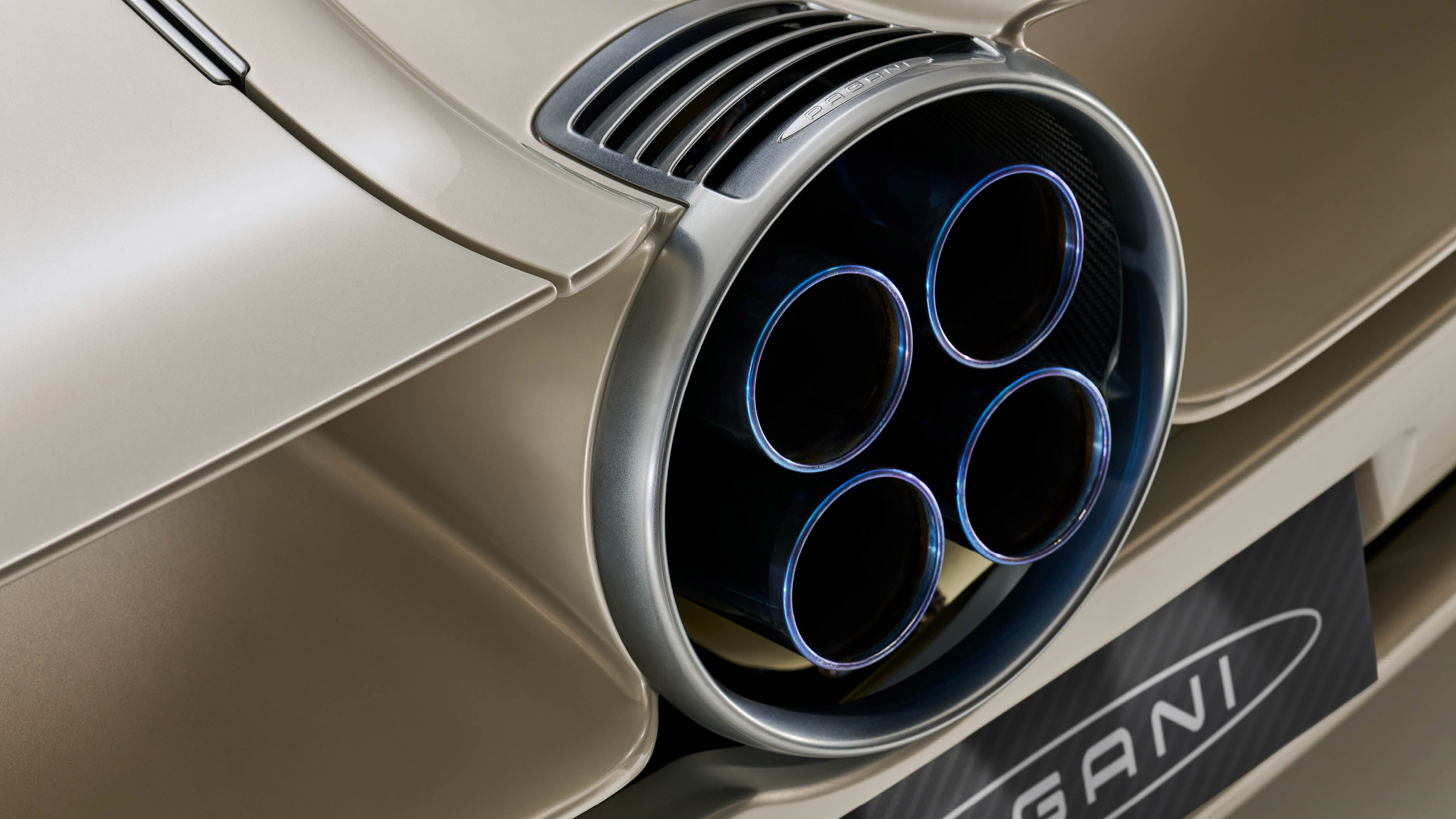Pagani Utopia