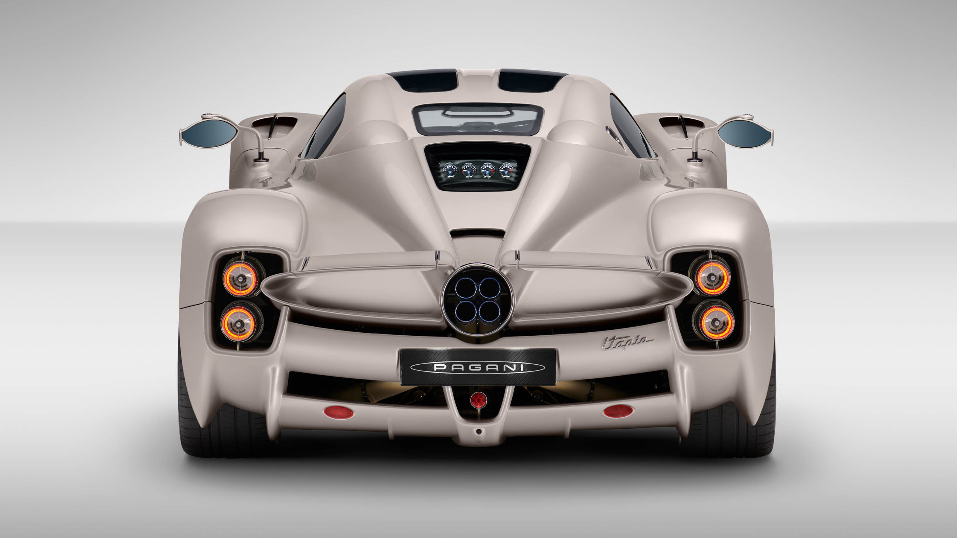 Pagani Utopia