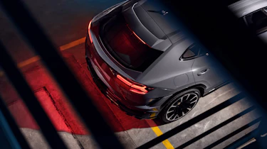 Lamborghini Urus S – rear