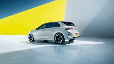 Vauxhall Astra GSe – rear