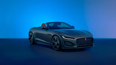 Jaguar F-Type coupe – front quarter