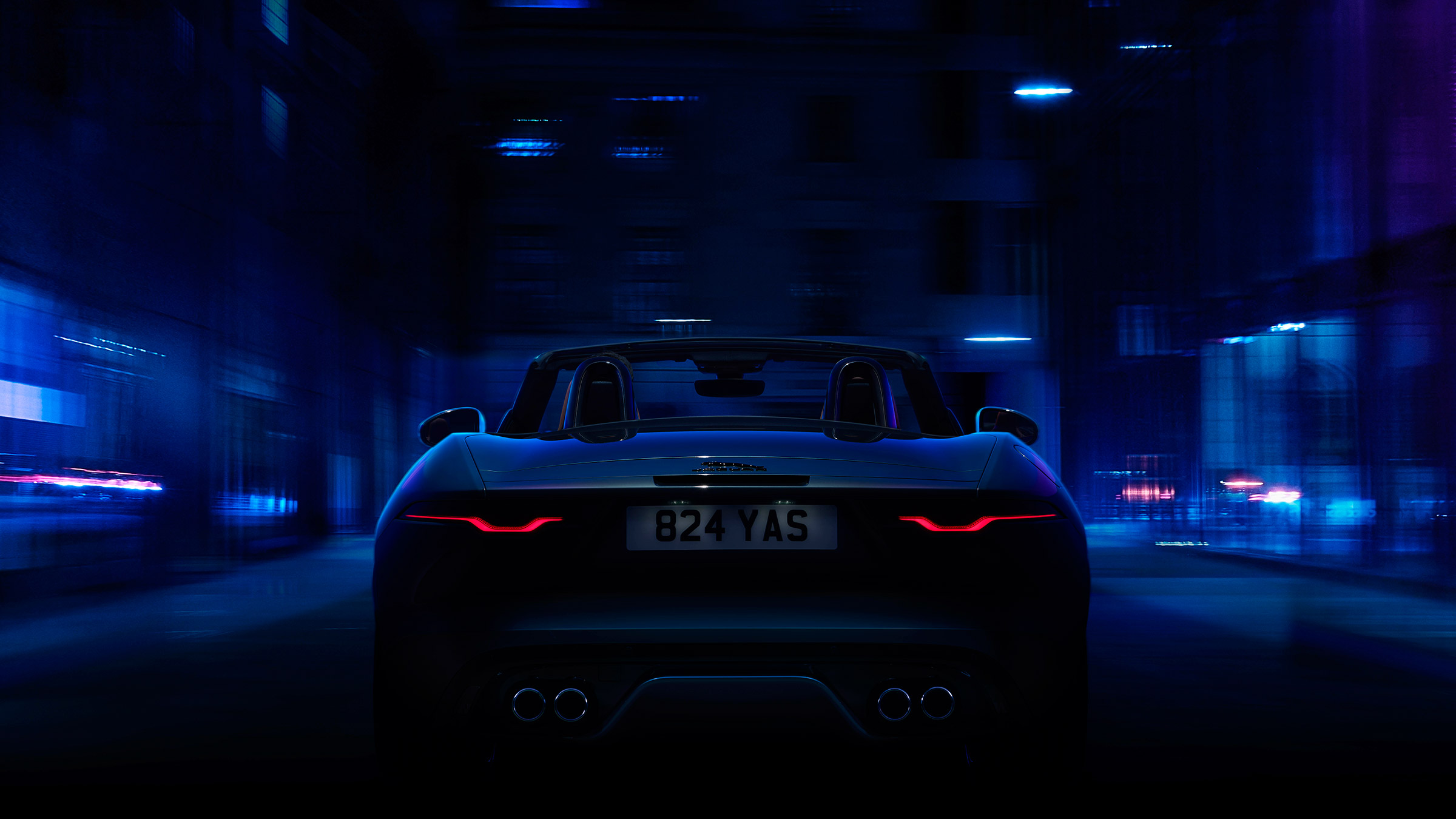 Jaguar F-Type coupe – rear
