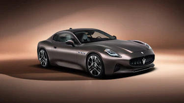 Maserati GranTurismo Folgore – front q
