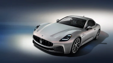Maserati GranTurismo Modena – front q