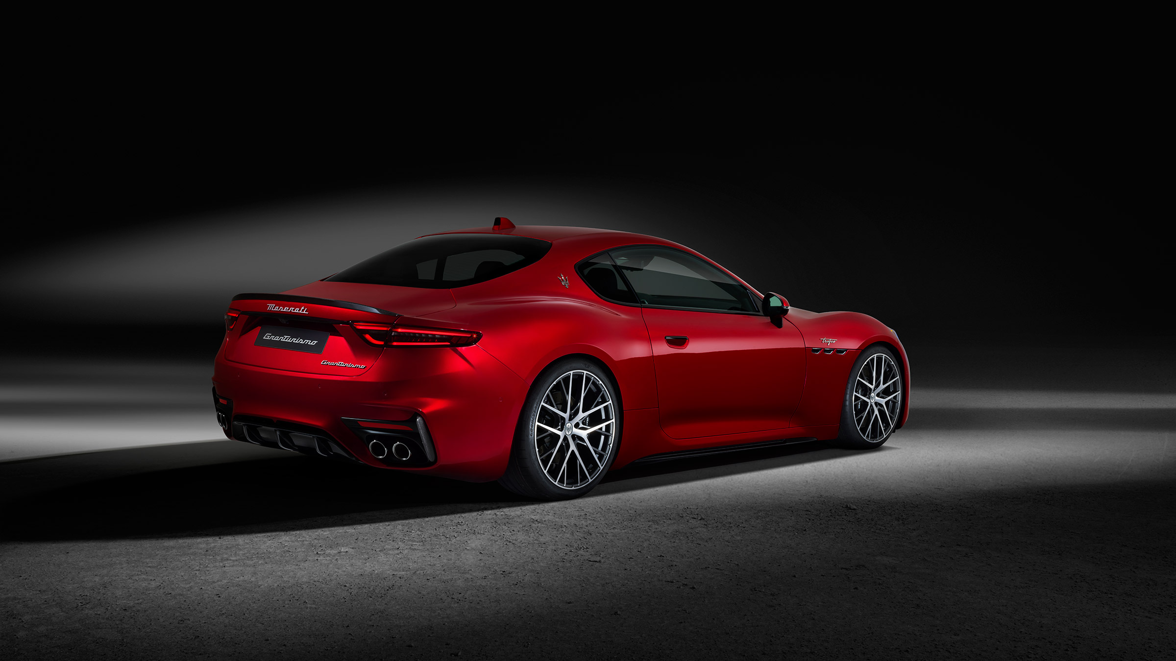 Maserati GranTurismo Trofeo – rear q