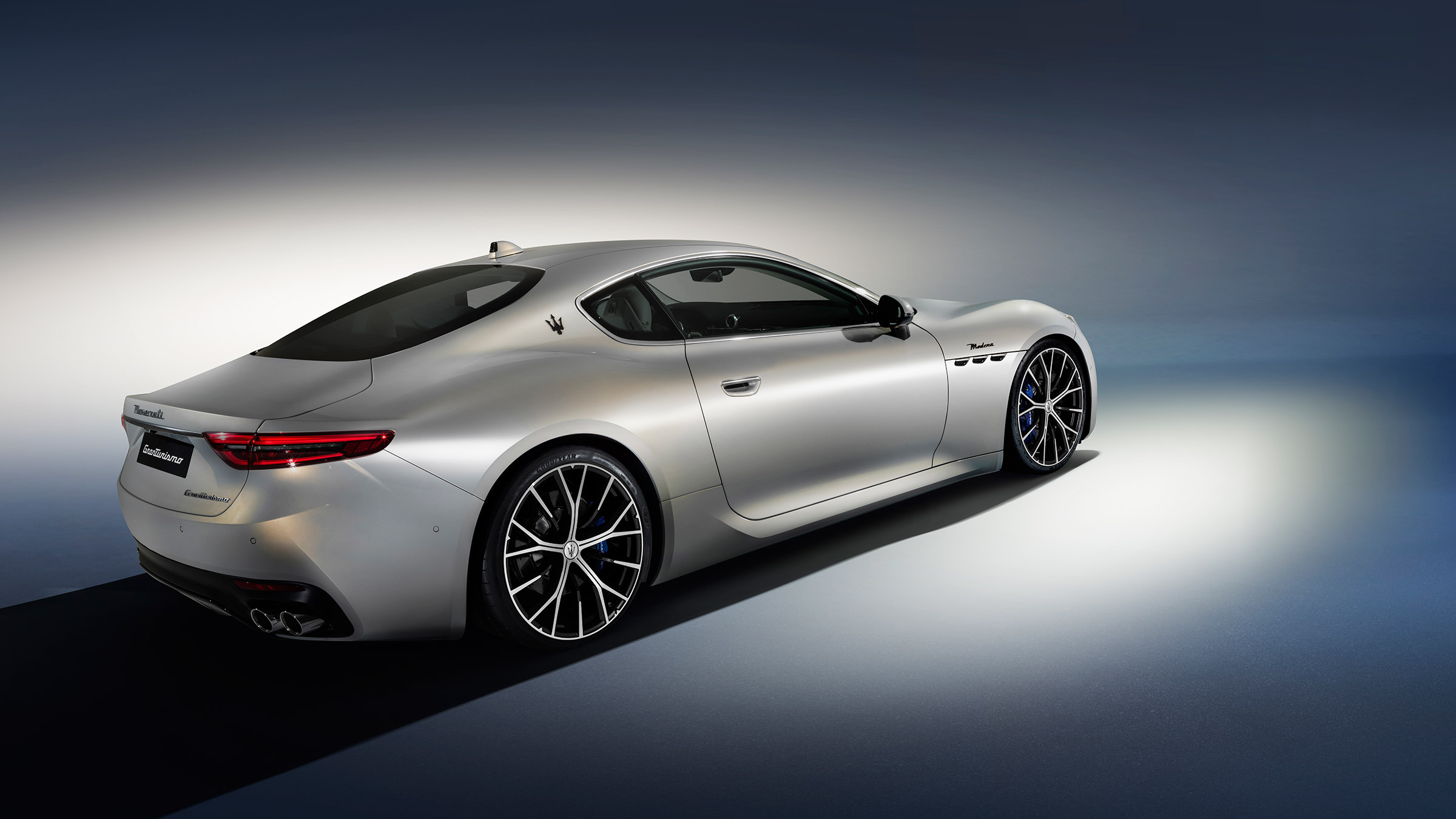 Maserati GranTurismo Modena – rear q