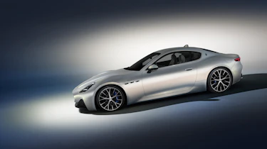 Maserati GranTurismo Modena – side