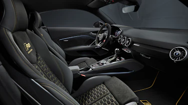 Audi TT RS IE – studio seats