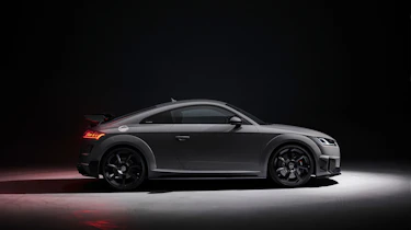 Audi TT RS IE – studio side