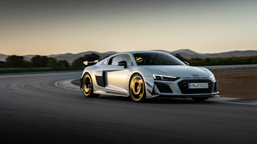 Audi R8 V10 GT RWD – front header