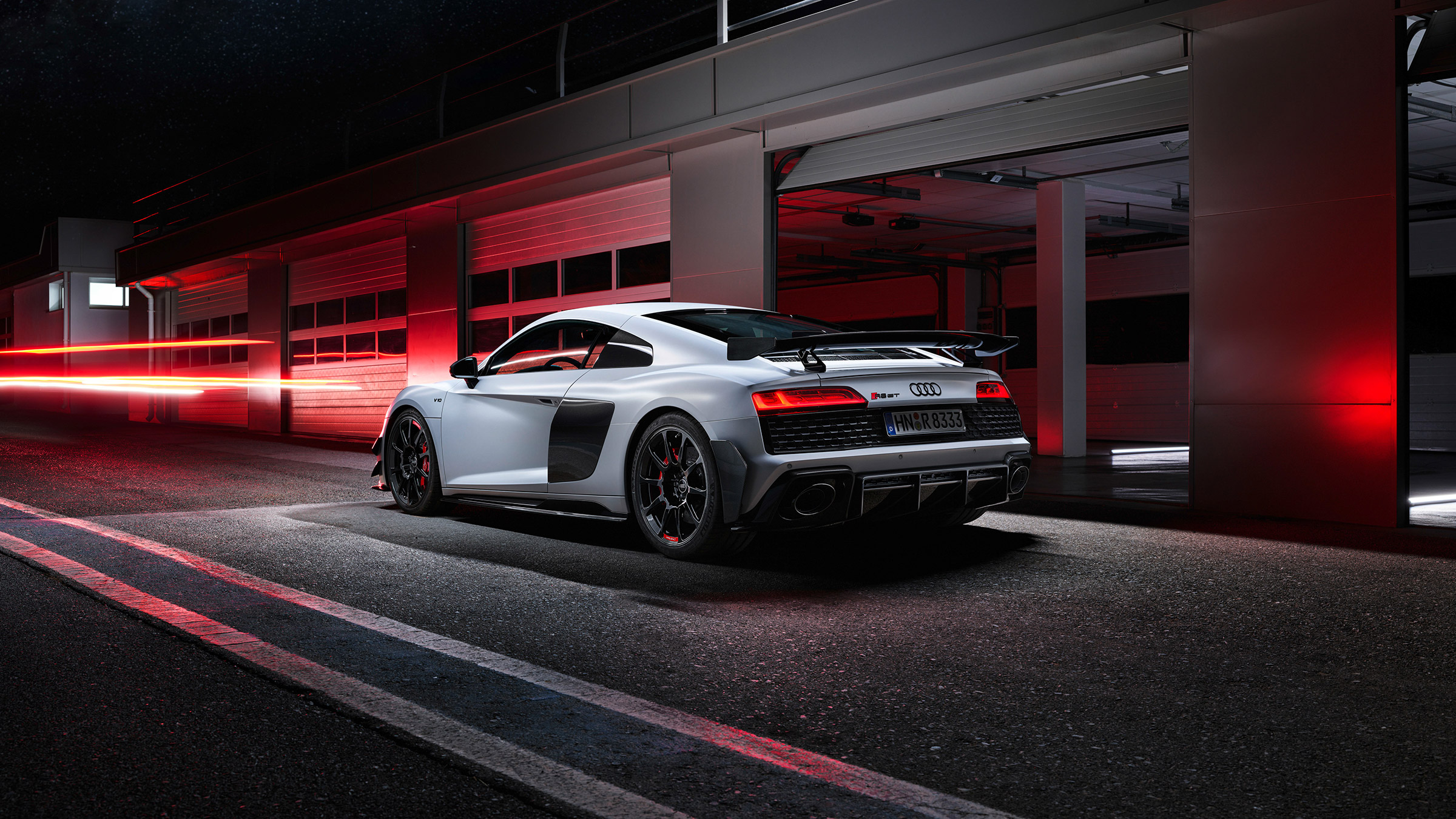 Audi R8 V10 GT RWD – rear