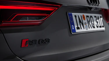 Audi RSQ3 10 Years – badges