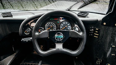 Jaguar XJR-15 – steering wheel