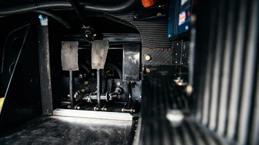 Jaguar XJR-15 – pedals