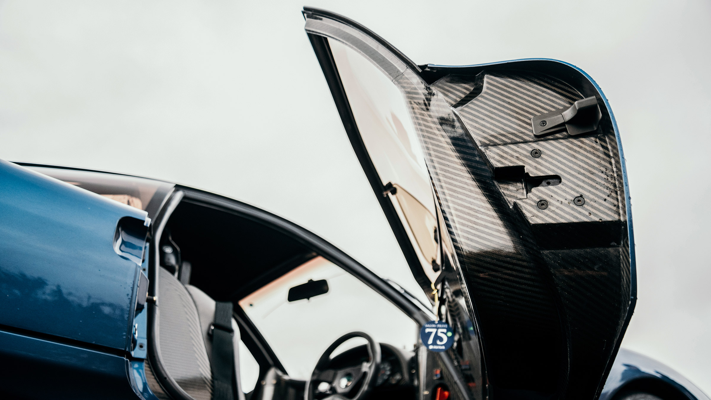 Jaguar XJR-15 – door