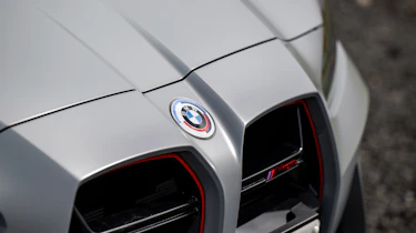 BMW M4 CSL – grille
