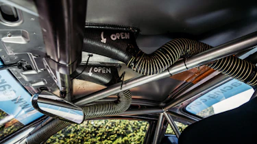 LM GT car 550 – roof