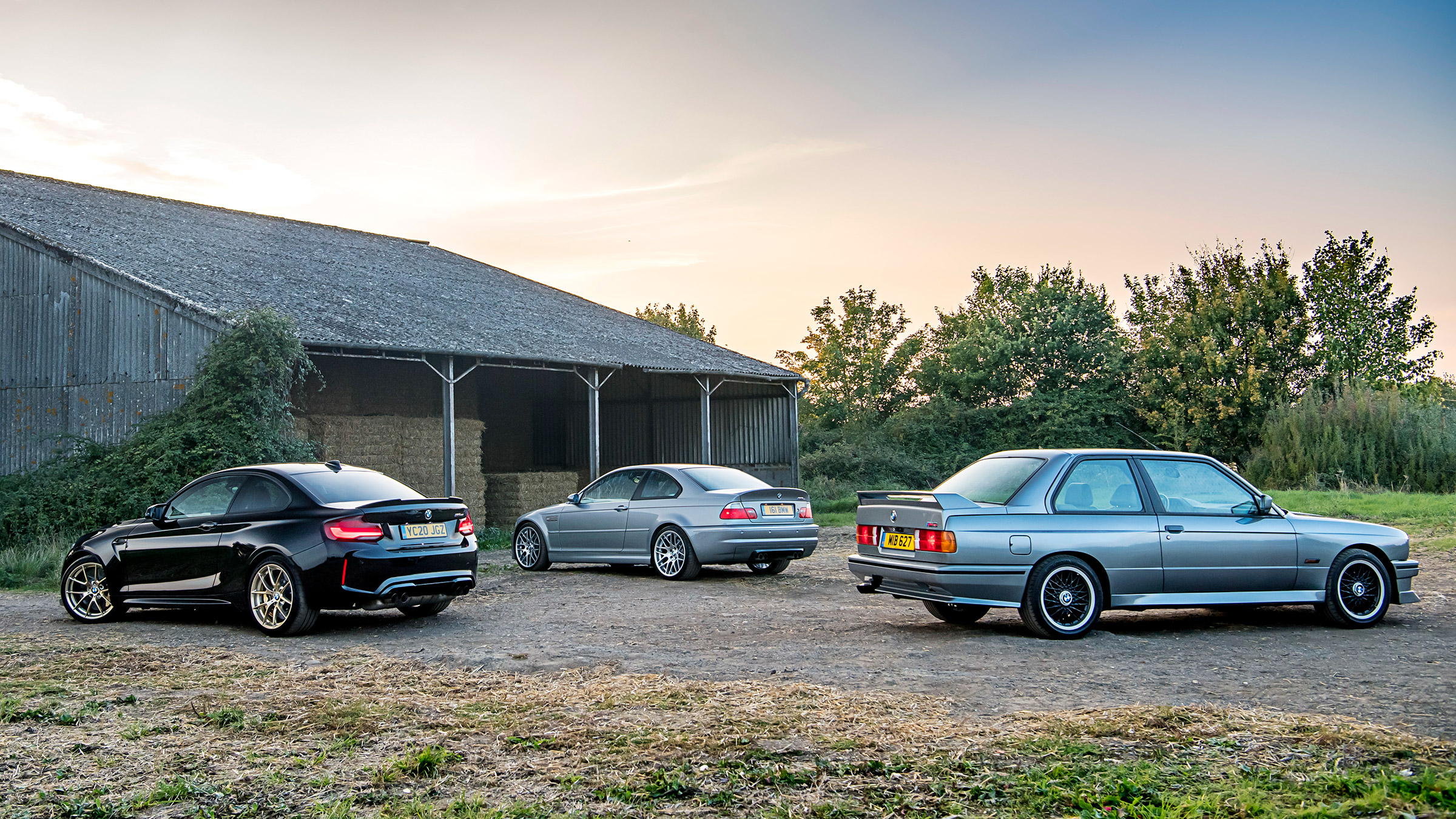 BMW M triple – rear group static