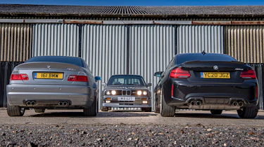 BMW M triple – Group rear