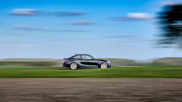 BMW M triple – M2 pan