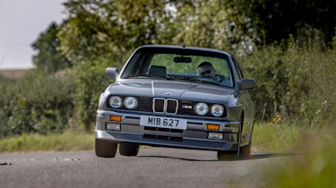 BMW M triple – front action M3