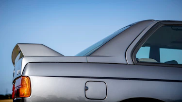 BMW M triple – E30 pillar