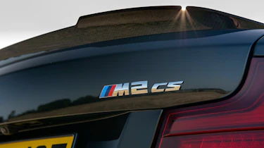 BMW M triple – M2 badge
