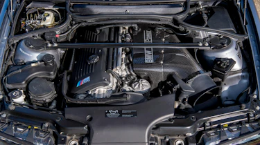 BMW M triple – CSL engine
