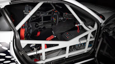 Ford Mustang Australian Supercar – cage